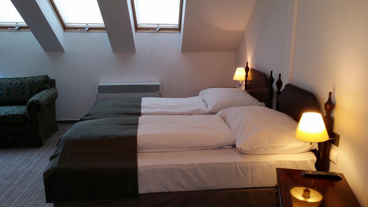 Opera Loft Rooms And Apartments Budapest Ngoại thất bức ảnh